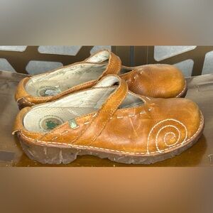 Women's Brown Leather Shoes